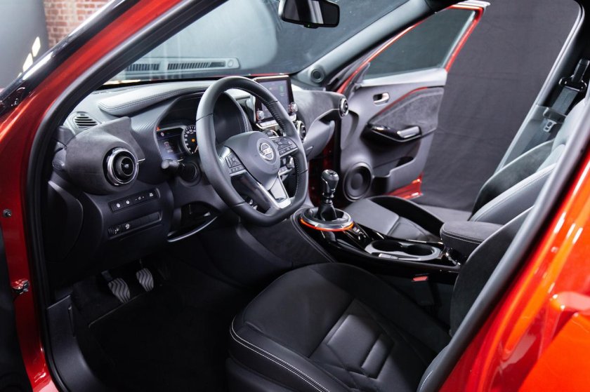 Nissan Juke 2020 салон