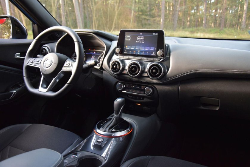 Nissan Juke 2020 салон