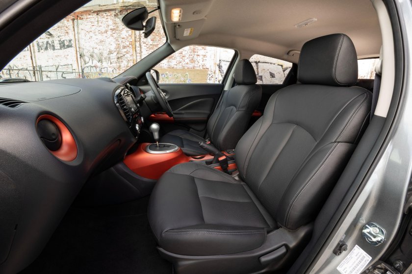 Nissan Juke 2010 салон