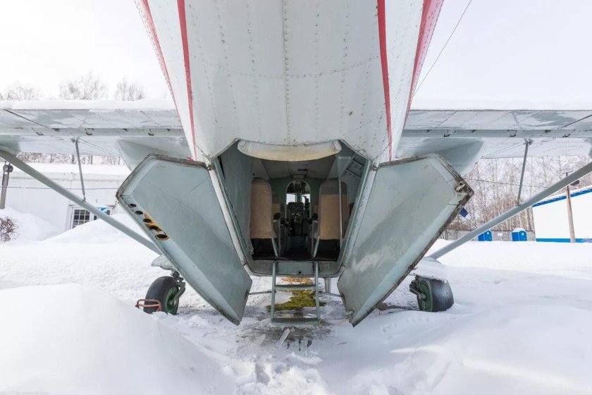 Самолет Пчелка АН 28