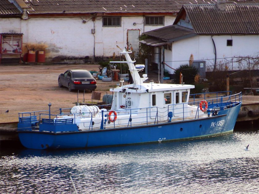 Рейдовый катер "РК-500"