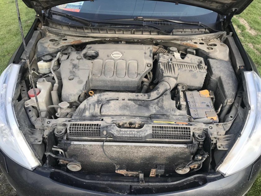 Подкапотка Ниссан Теана j32