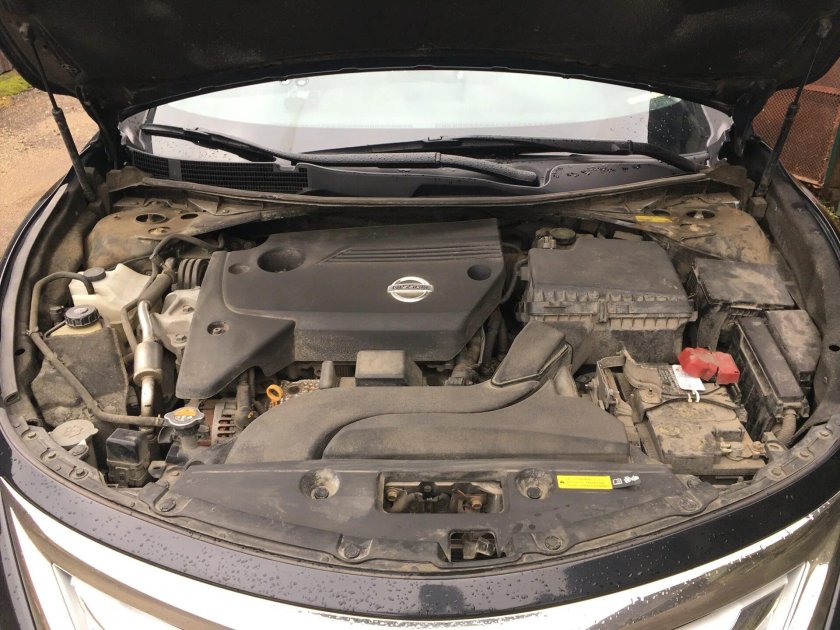 Nissan Teana 33 под капотом