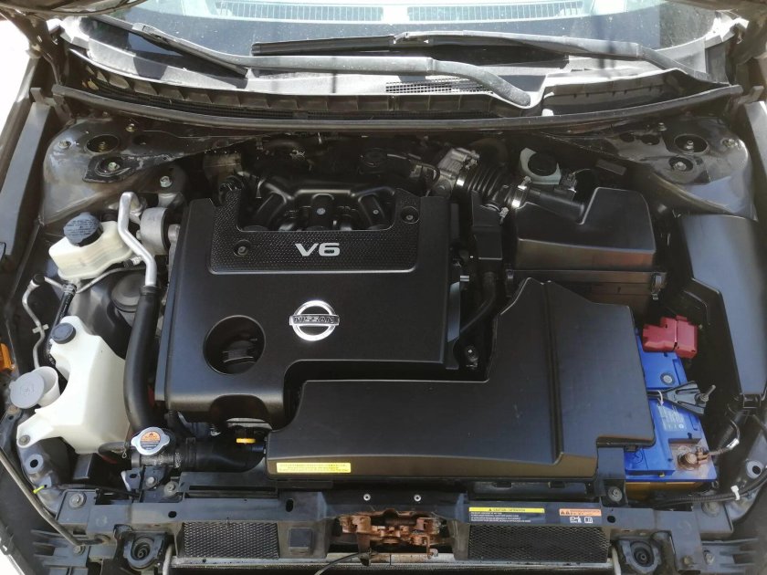 Nissan Tiana j32 подкапотка