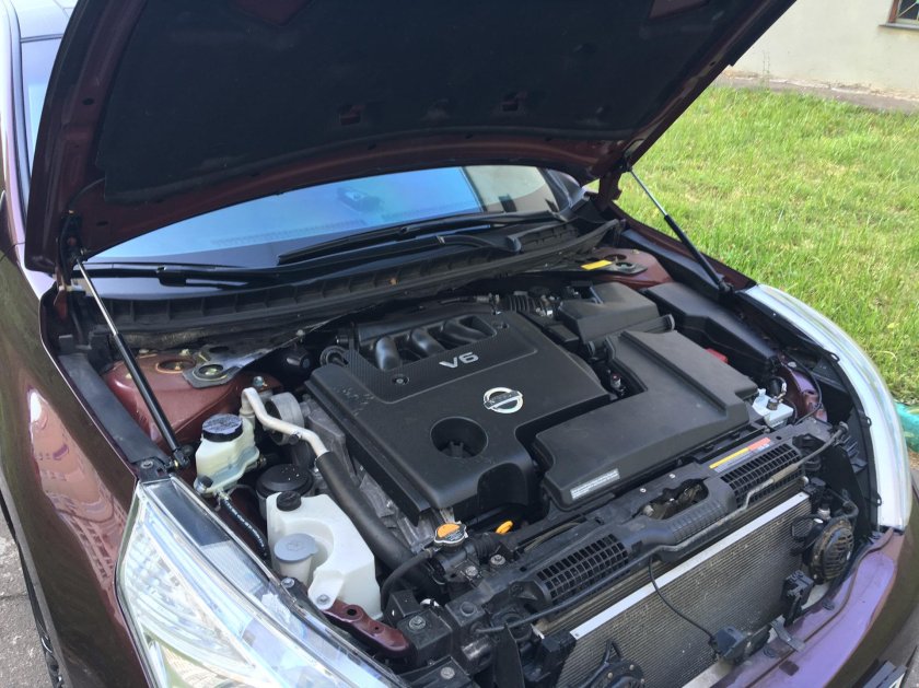 Упор капота Teana j32