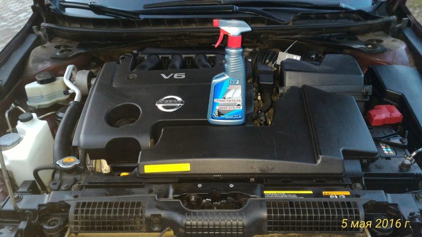 Подкапотное пространство Nissan Teana j32