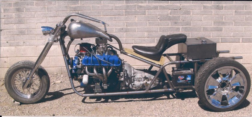 Трайк с двигателем v6