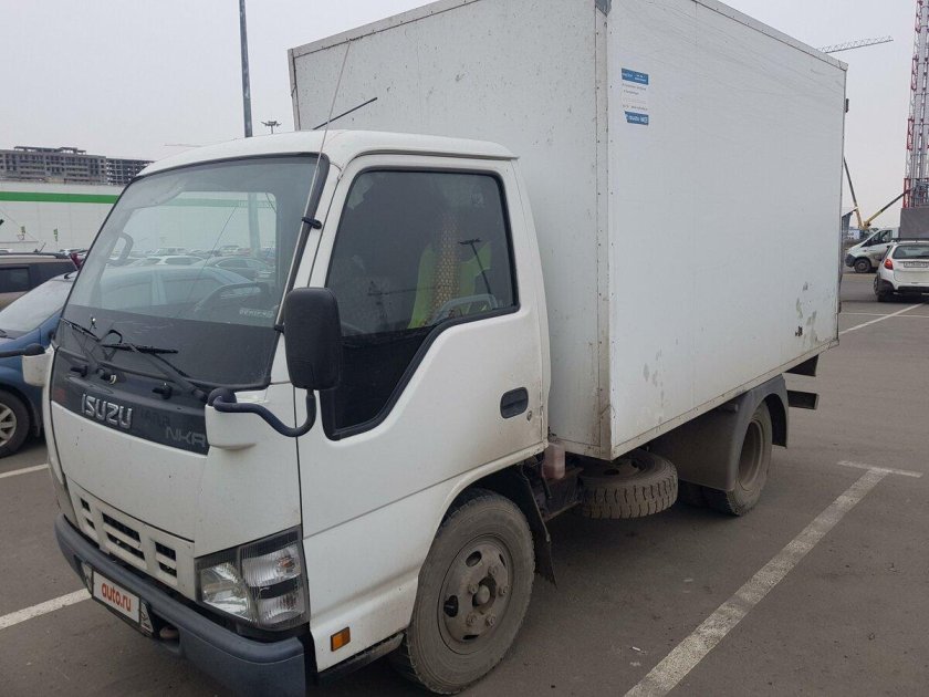 Isuzu nqr71