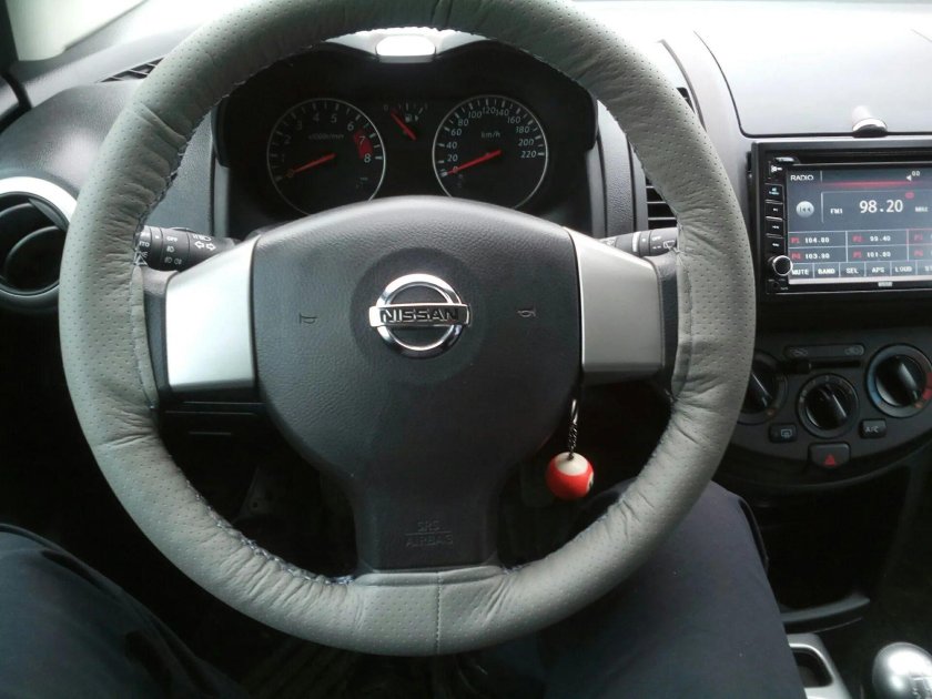 Руль Ниссан ноут е12