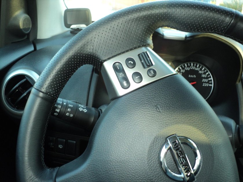 Руль Ниссан ноут е12