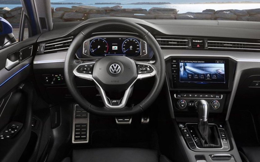 Фольксваген Пассат 2020 салон