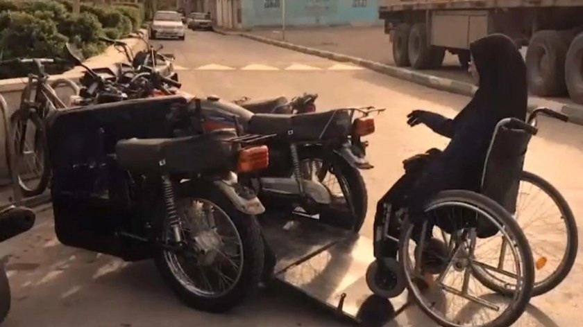 Мотоцикл с инвалидной коляской