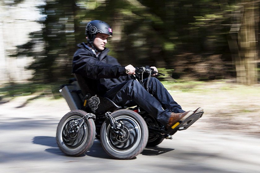 Мотоцикл для инвалидов