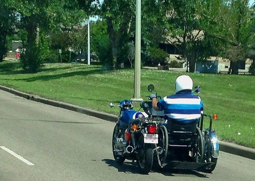 Инвалидный мотоцикл