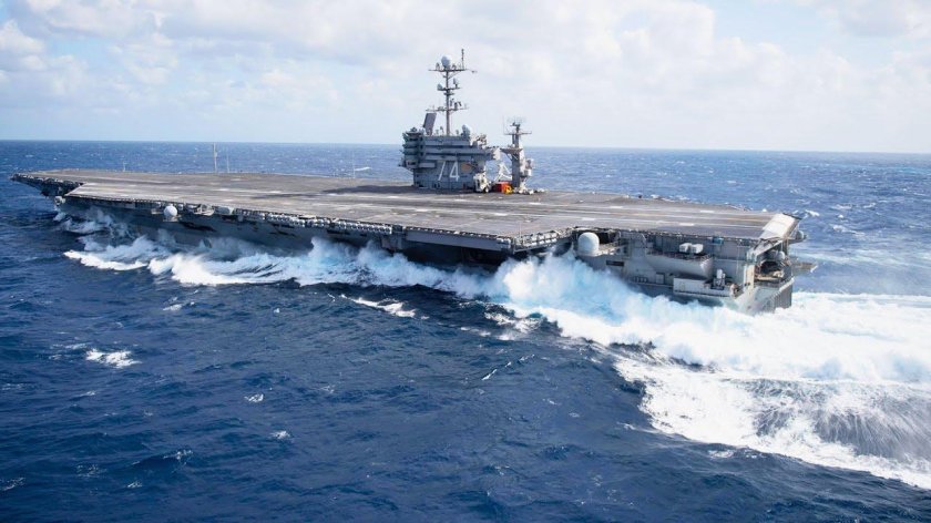 Авианосец Джон Стеннис