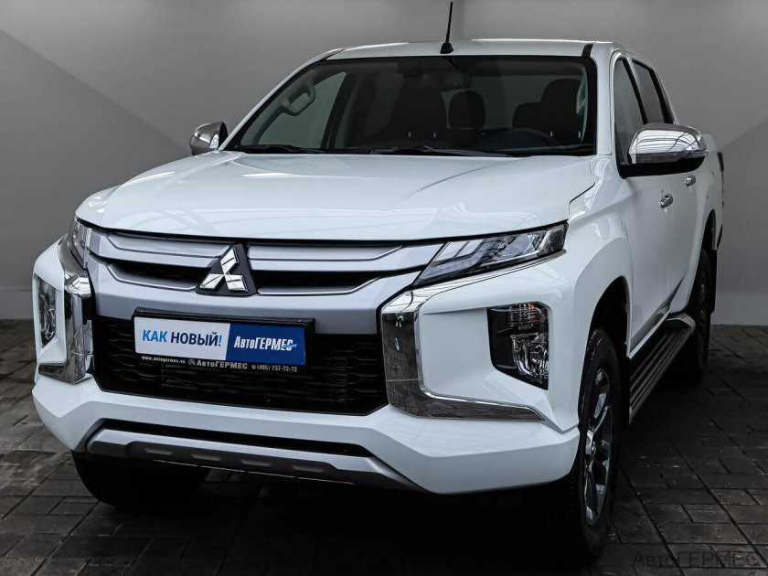 Л 200 В Эмиратах фото 2022 года