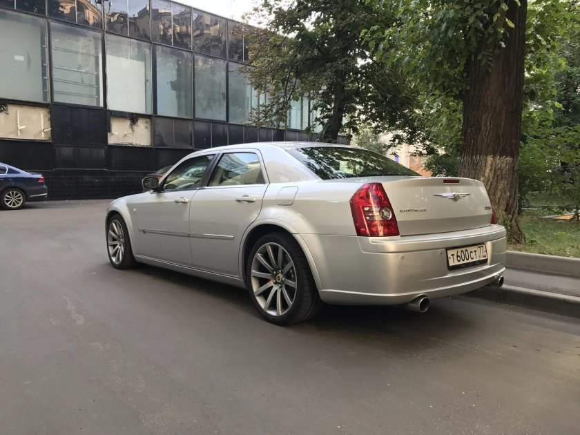 Chrysler 300c srt8 2008