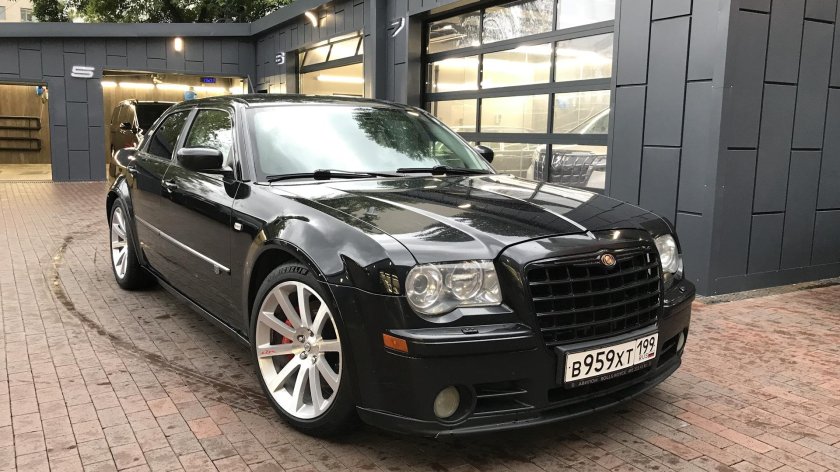 Chrysler 300c srt8 2008