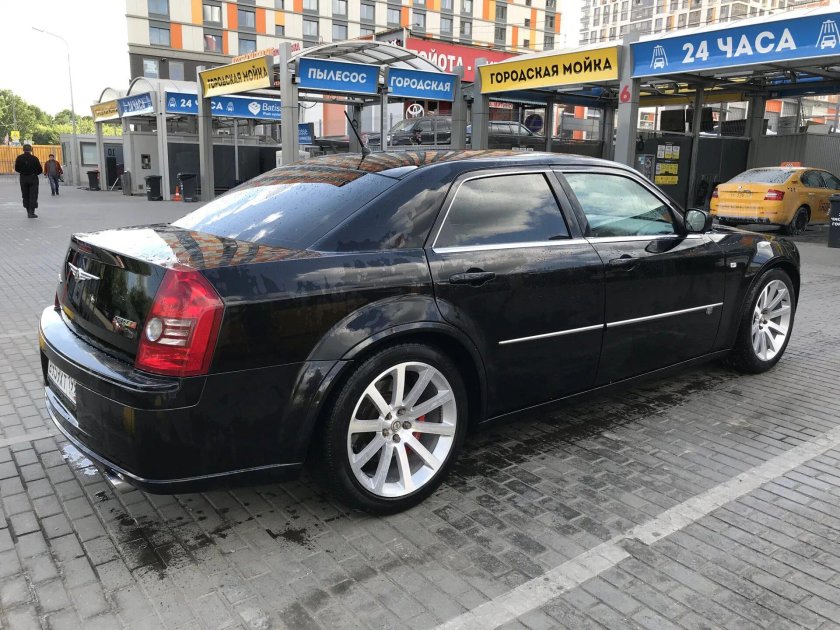 Chrysler 300c r20
