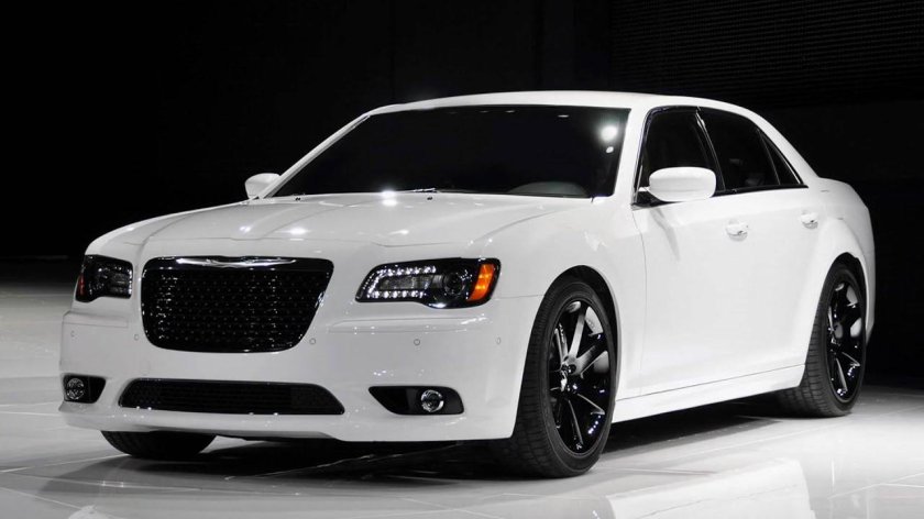 Chrysler 300c srt8 2012
