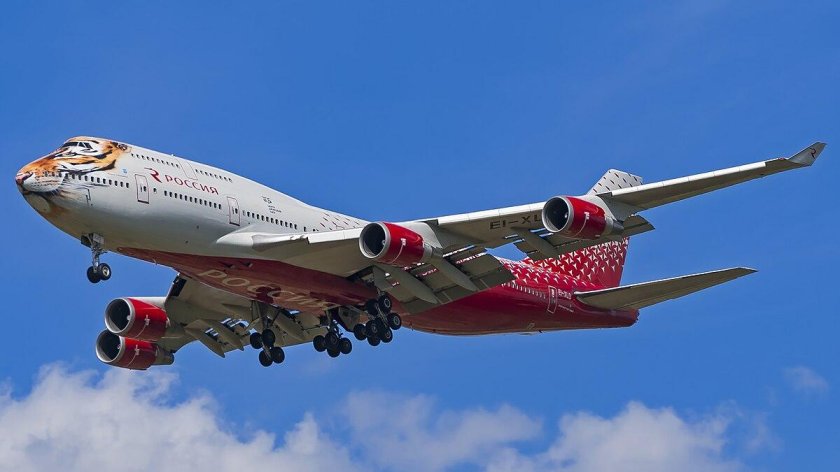 Самолёт Боинг 747 Россия