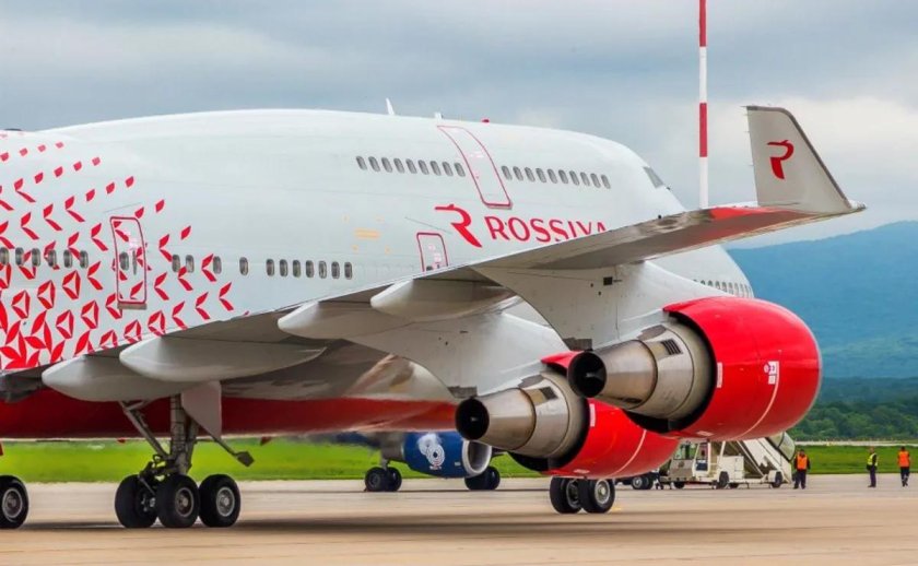 Самолет Боинг 747 авиакомпания