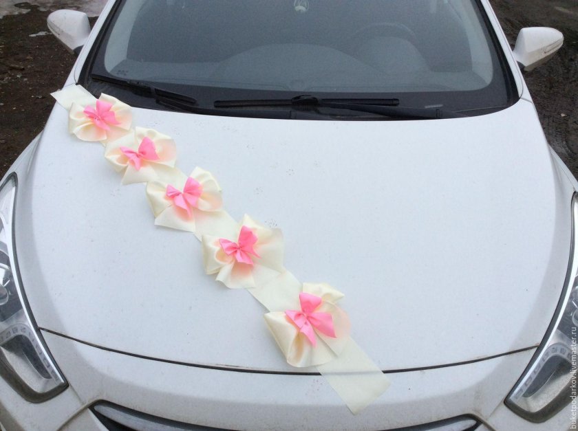 Лента на украшение авто