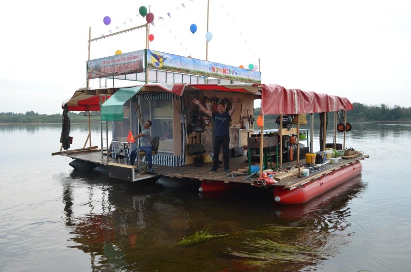 Плот бухлоход