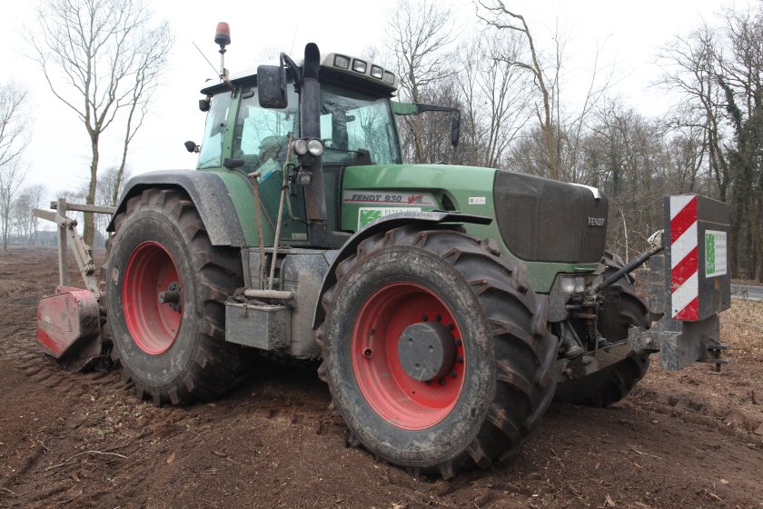 Трактор Фендт 930