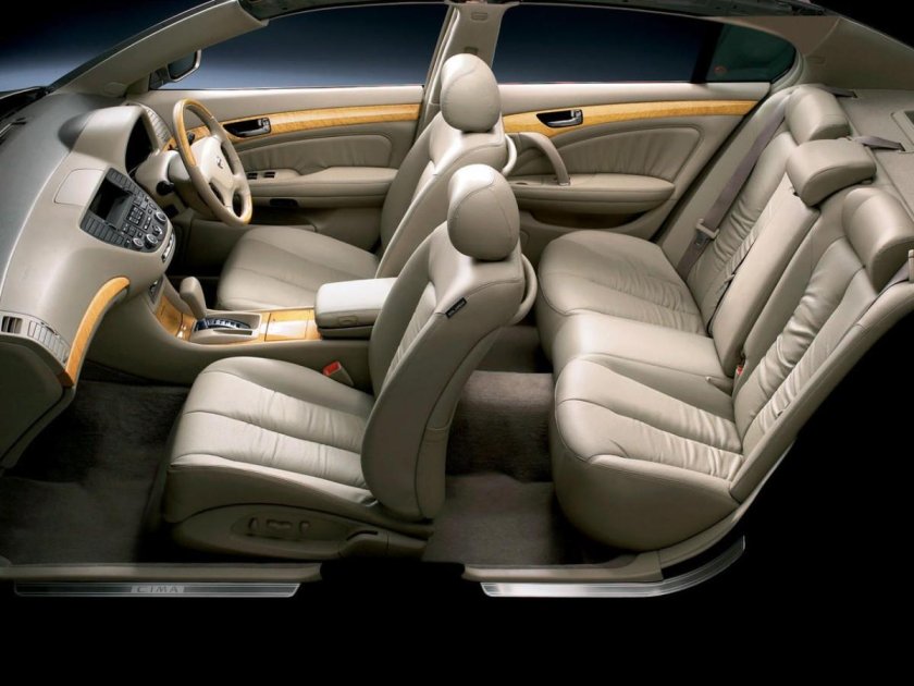 Nissan cima 2001