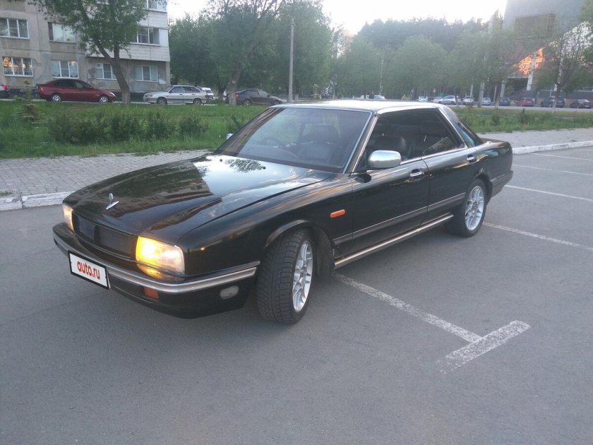 Cedric cima y31 Nissan