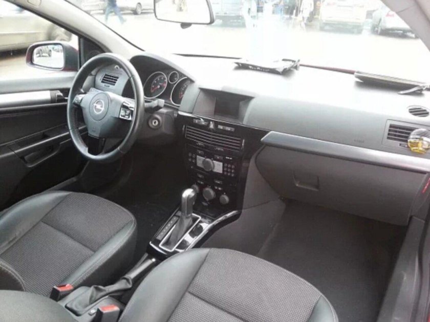 Опель Астра h 1.8 автомат салон
