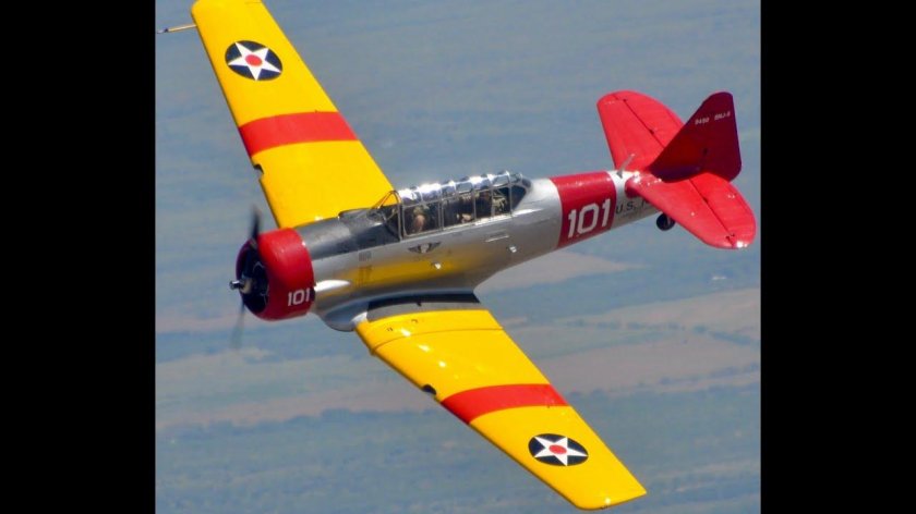 Raytheon t-6 Texan II