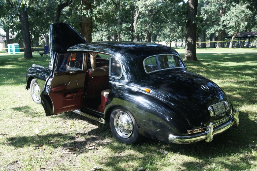 Аденауэр Мерседес 1960 год