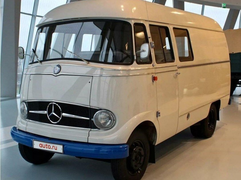 Mercedes-Benz l319