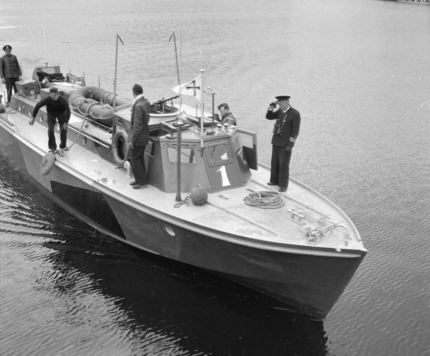 Прибрежный минный заградитель Кригсмарине (Küsten-Minenleger) Тип км-1.