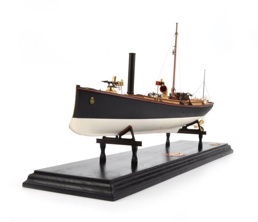 Сборная модель миноносный катер Ярроу №46" 60 футов