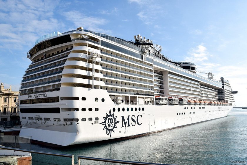 Лайнер MSC круиз по Средиземному морю