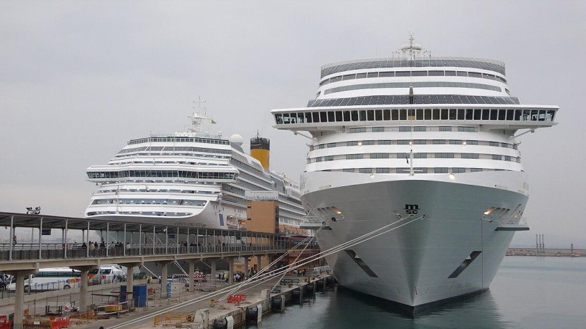 Лайнер MSC splendida
