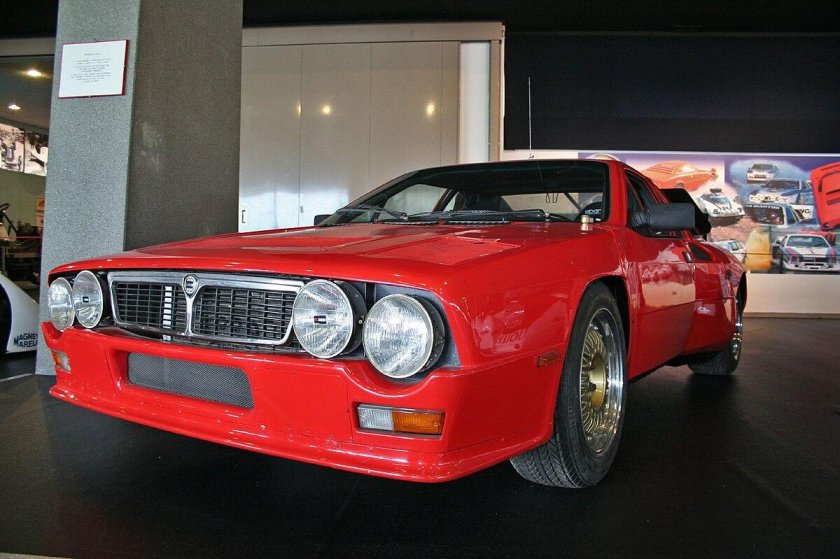 Lancia 037