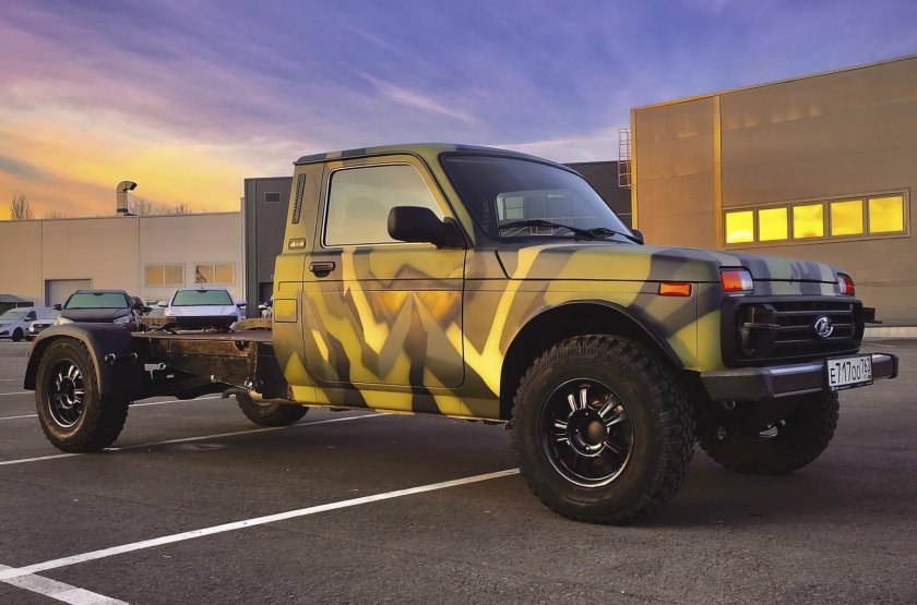 Лада Нива Ледженд