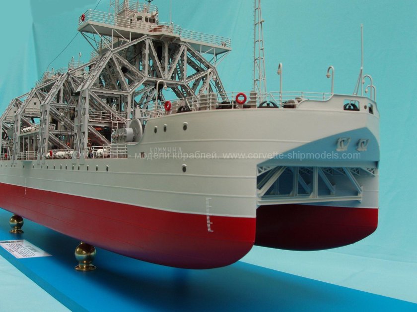 Корабль Волхов коммуна