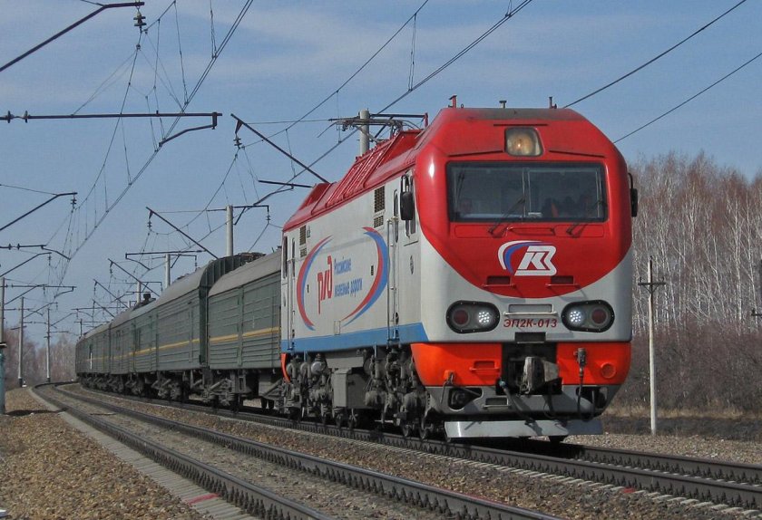 Пассажирский Локомотив эп2к