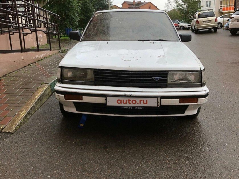 Ниссан Блюберд т12