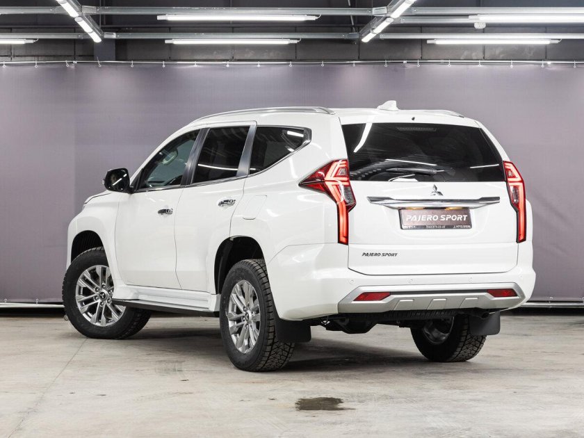 Mitsubishi Pajero Sport 2022 цена и комплектация в России новый