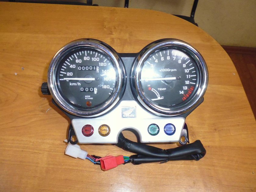 Тахометр Honda x4