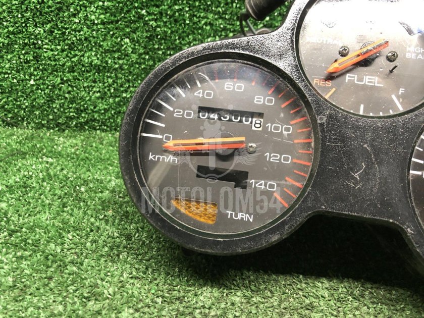 Панель приборов Хонда Варадеро