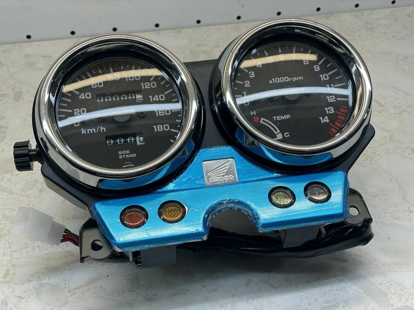 Приборная панель CB 1000sf