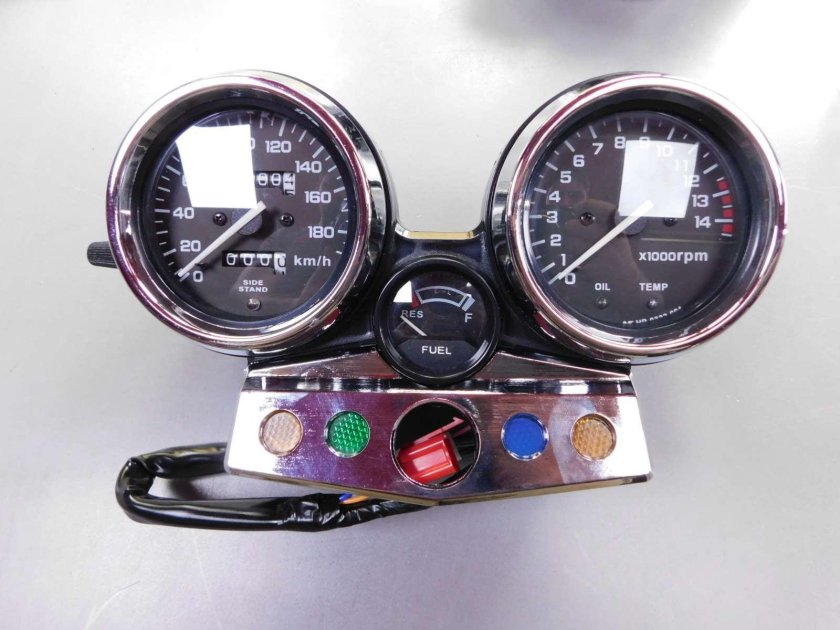 Honda cb400 приборная панель