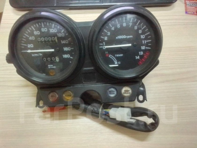 Honda cb400 приборка